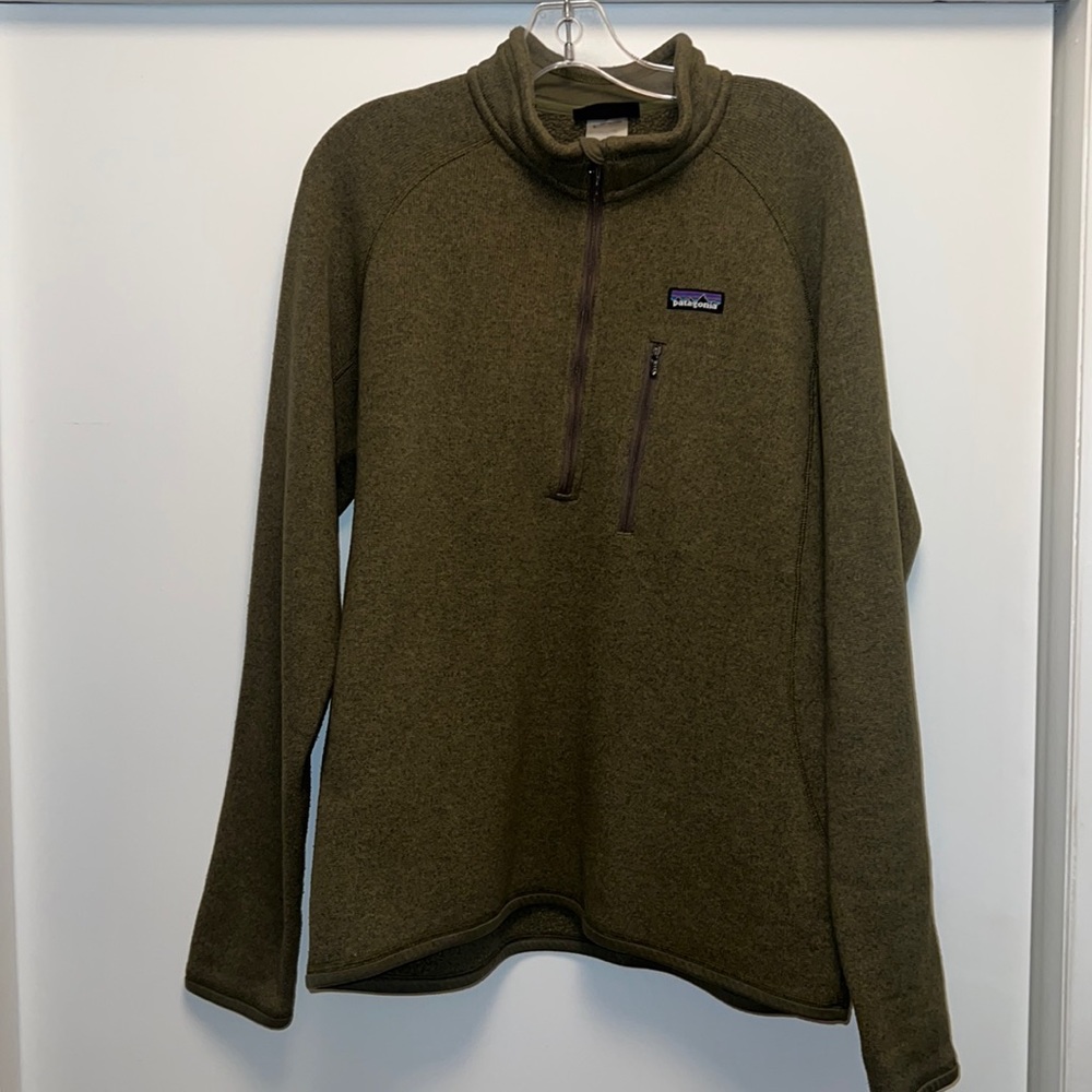 Men’s Patagonia half zip green